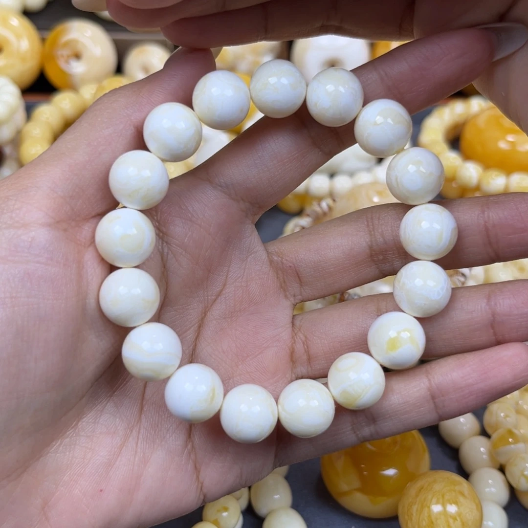 简***)琥珀未镶嵌手串……