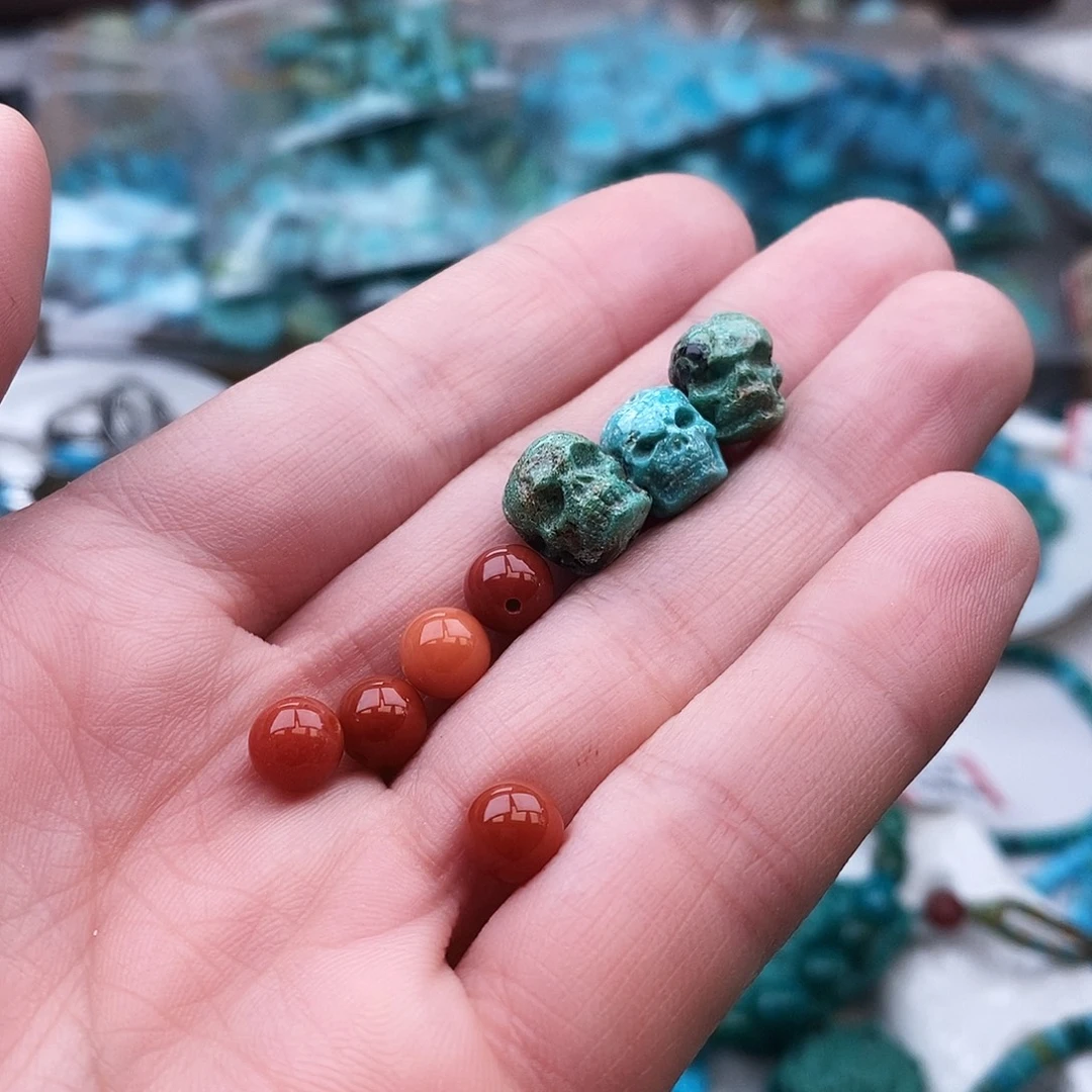 南红玛瑙未镶嵌珠宝奇石