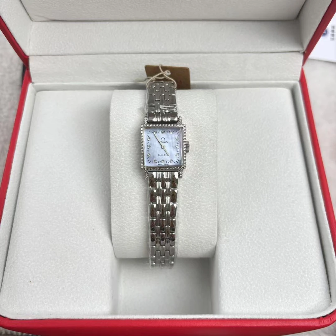 95新 Omega/欧米茄 手动机械腕表/后镶钻/119