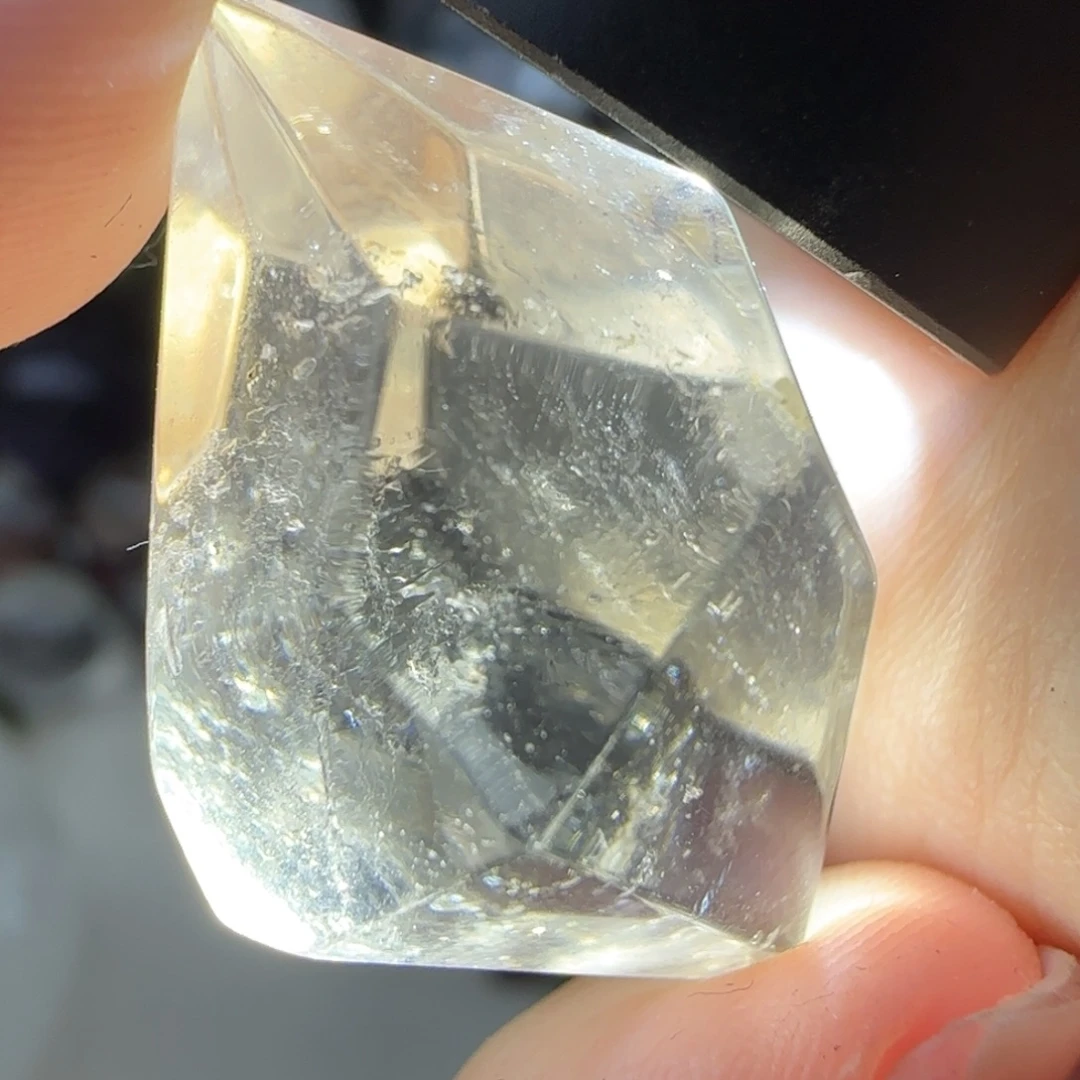 水晶摆件未镶嵌a555