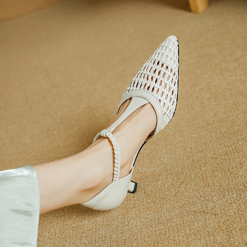 跟高4.5cm/法式浅口高跟鞋细跟包头编织女镂空时装凉鞋中跟气质