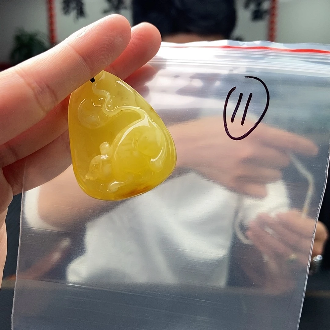 裸石蜜蜡未镶嵌颜色多样性发拍一发一