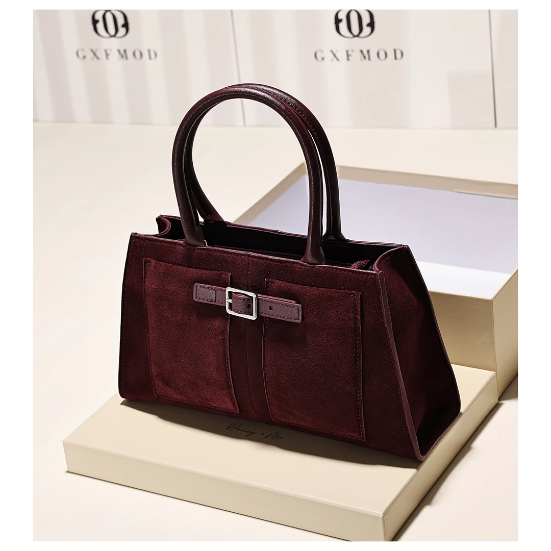 GXFMOD小众品牌时尚麂皮绒小方包女2025秋冬新款复古通勤手提包包