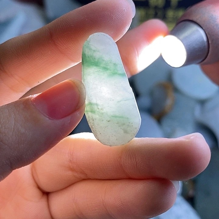 翡翠裸石纯天然翡翠