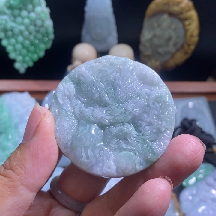 【闪购商品】颈饰未镶嵌翡翠龙牌