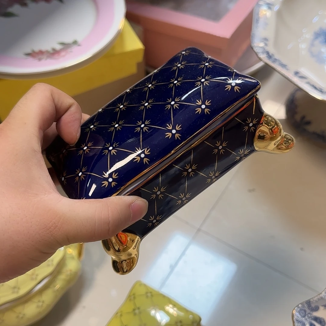 外贸陶瓷冠衡陶瓷有限公司