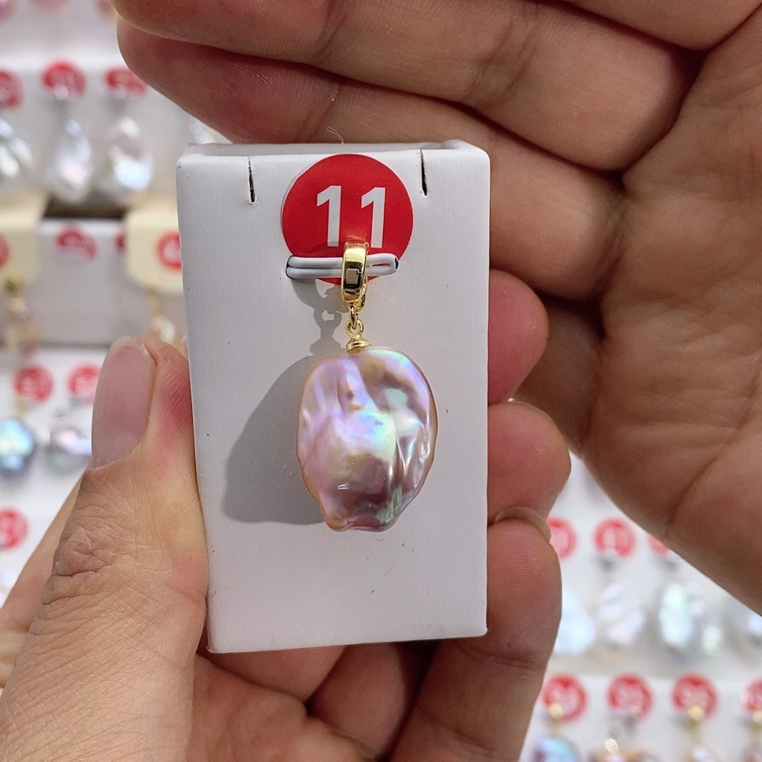 淡水珍珠颈饰合金