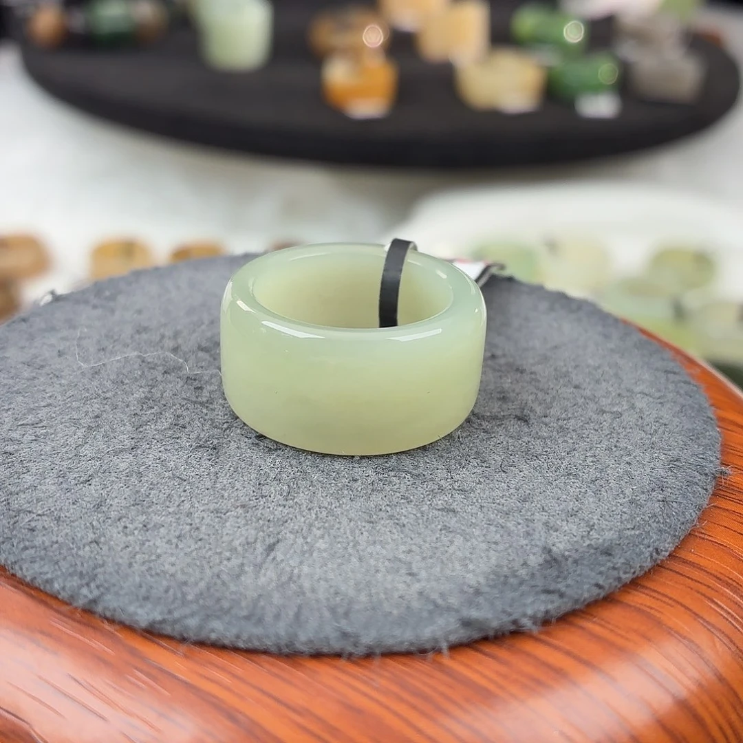 和田玉未镶嵌戒指b44晴水圆切18.4不退换