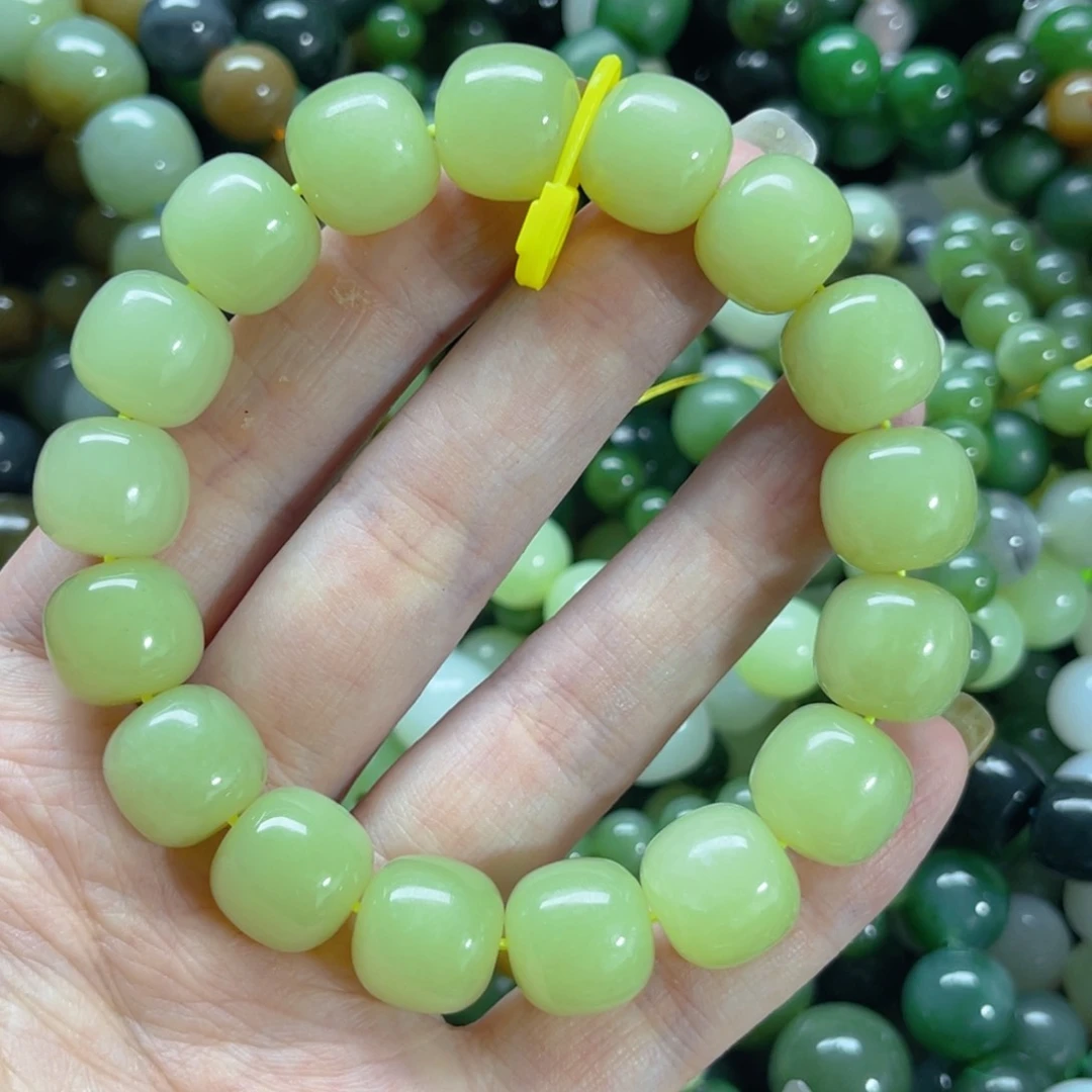 未镶嵌手串和田玉