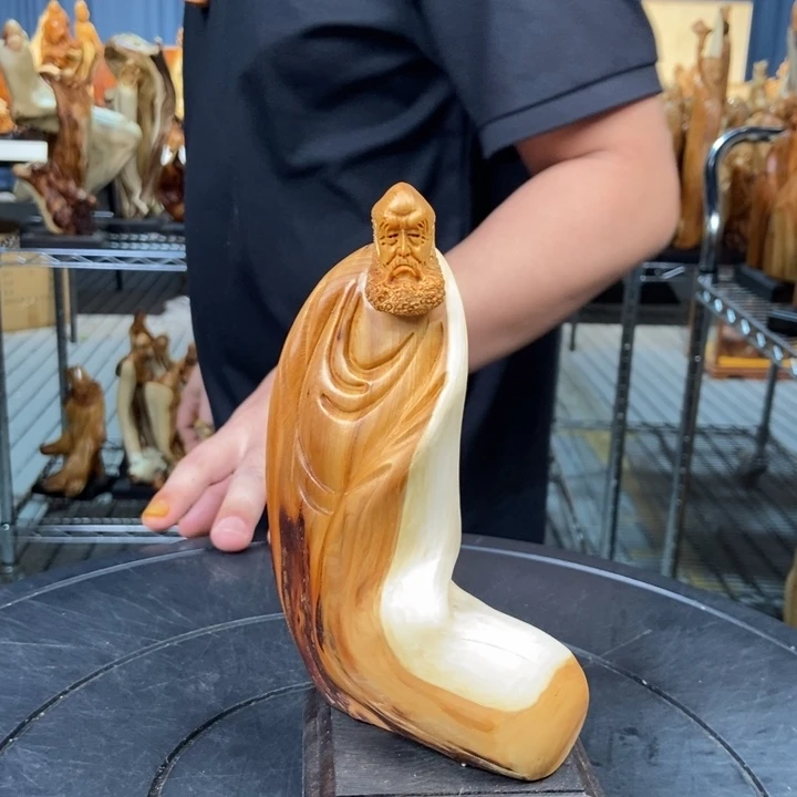 柏木（崖柏）随型摆件