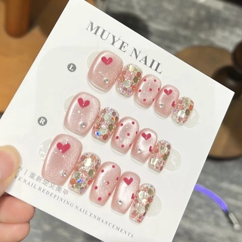 【落跑甜心】纯手工穿戴甲片美甲彩绘爱心猫眼超闪气质显白手工甲