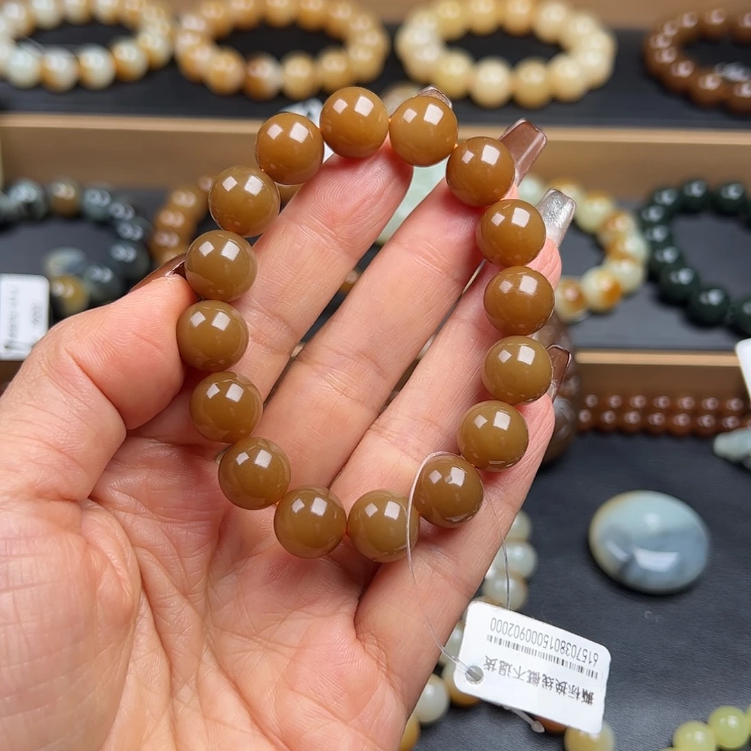 ****厦和田玉未镶嵌手链