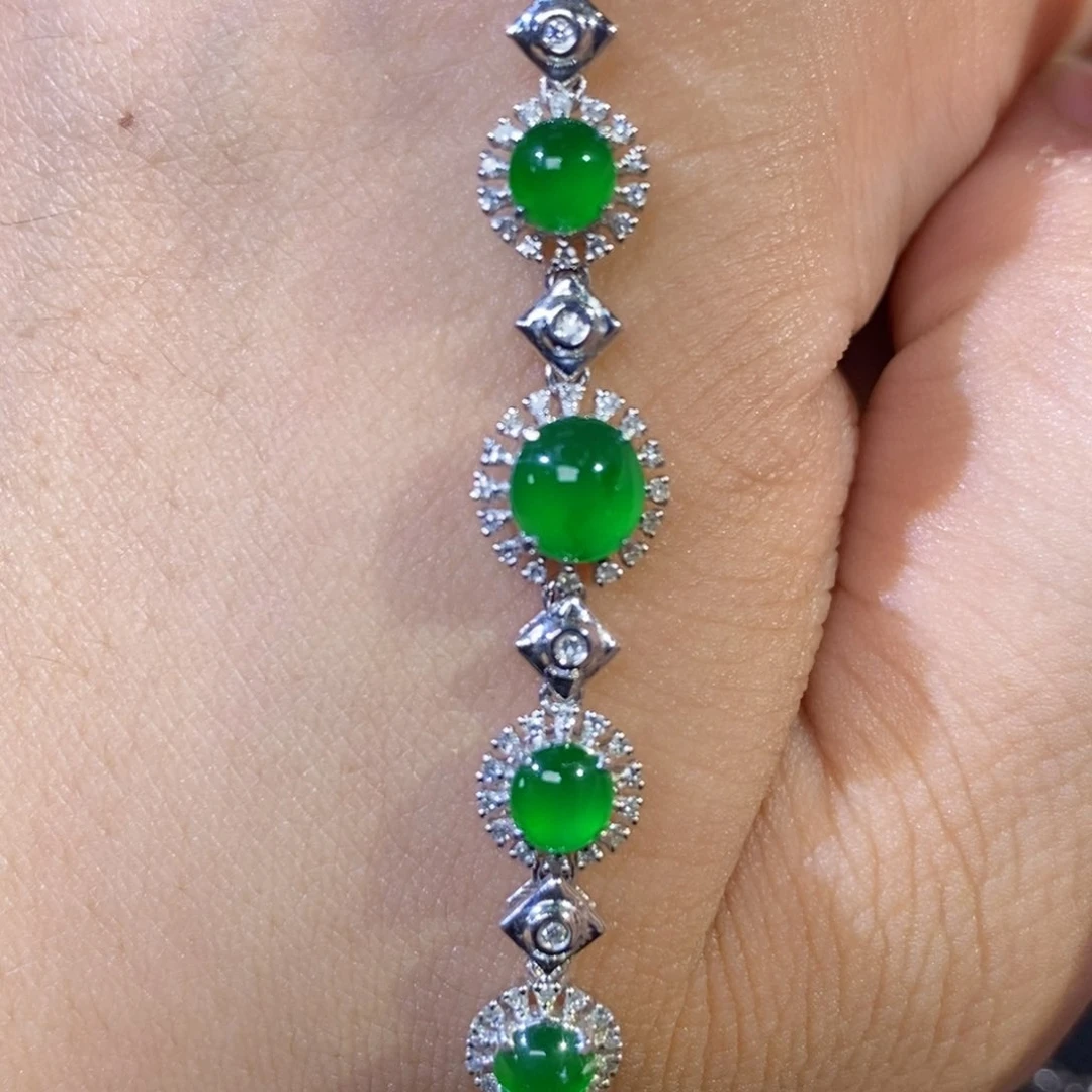 翡翠18K金镶嵌项链缅甸翡翠