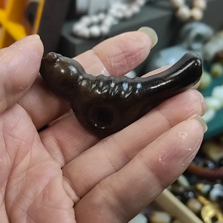 和田玉（糖玉）未镶嵌挂件