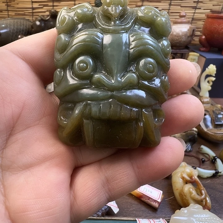 和田玉（糖玉）未镶嵌挂件