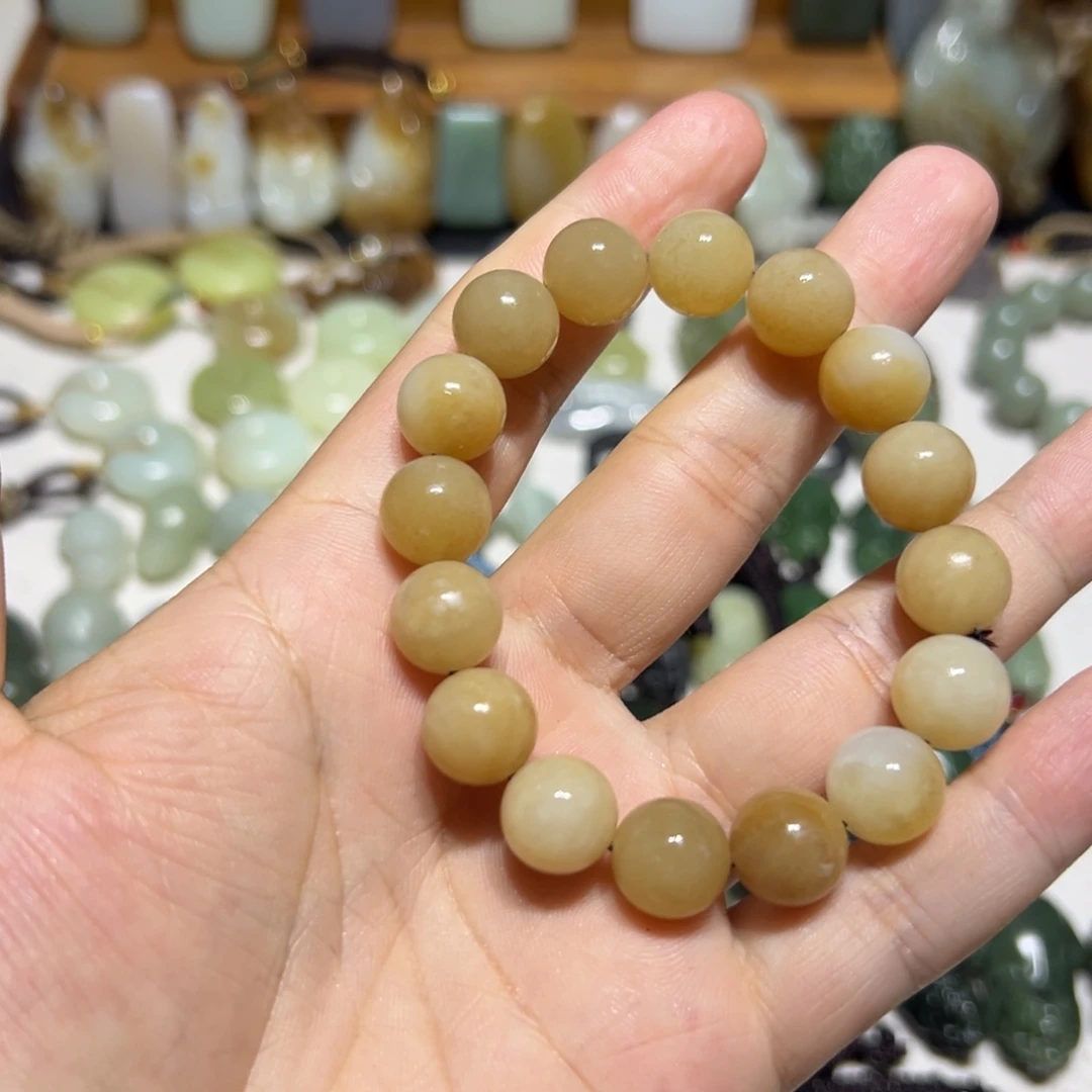 和田玉（糖玉）未镶嵌手链