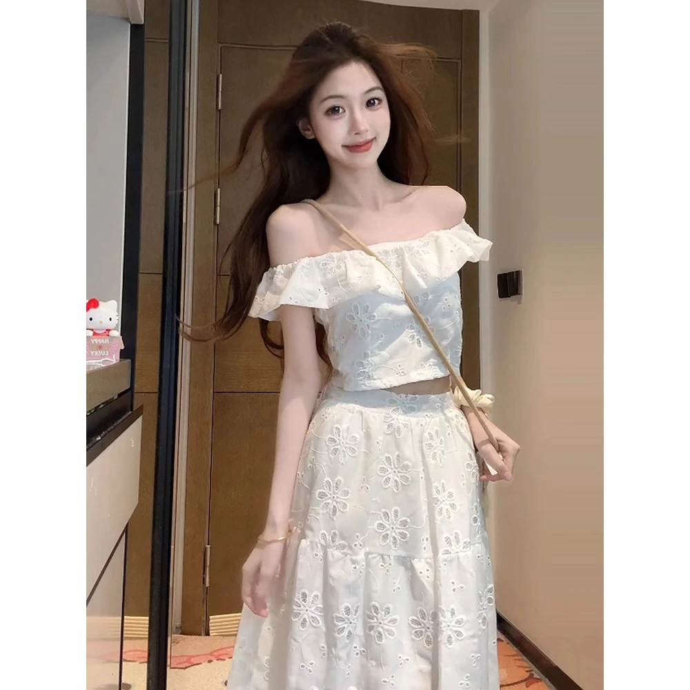 法式中长款半身裙子套装女夏季纯欲风镂空提花短款一字肩短袖上衣