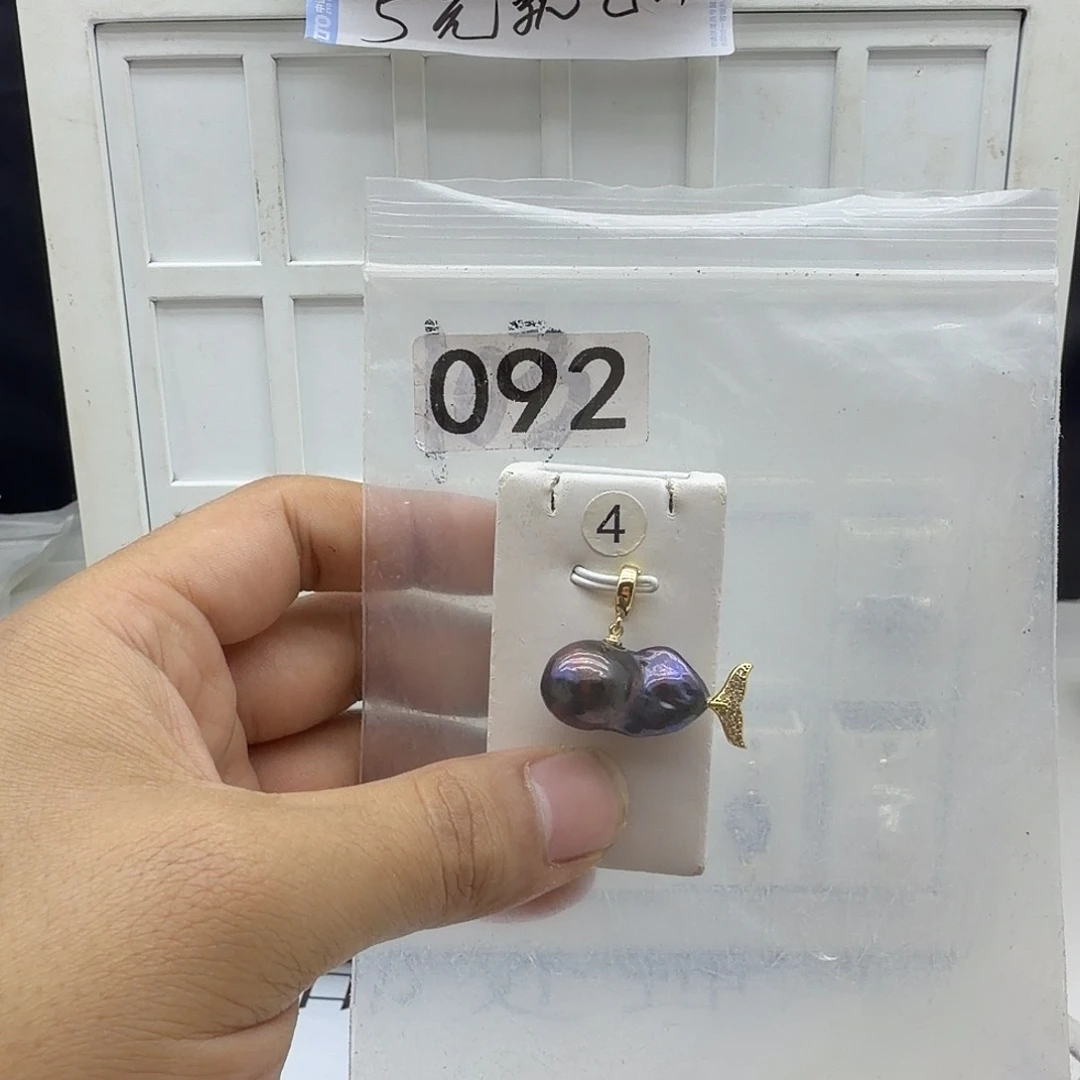 淡水珍珠合金颈饰