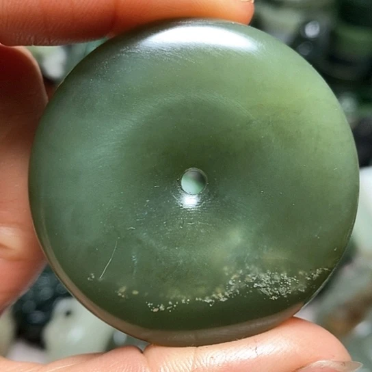 未镶嵌和田玉（糖玉）珠宝半成品