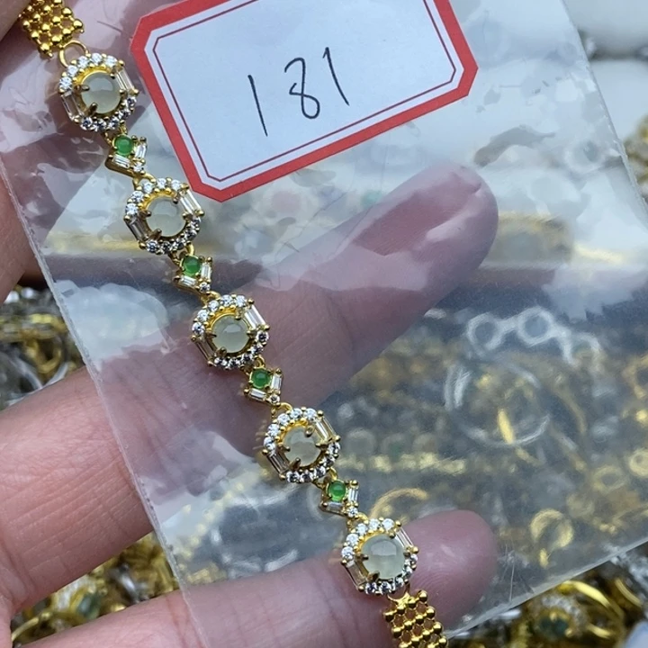 翡翠未镶嵌戒指181