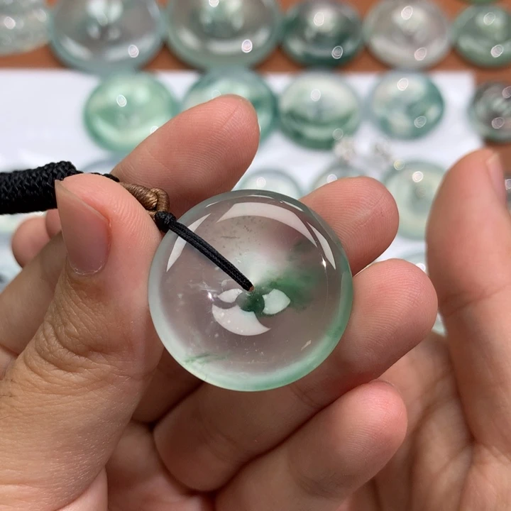 翡翠未镶嵌颈饰26.7-6.4