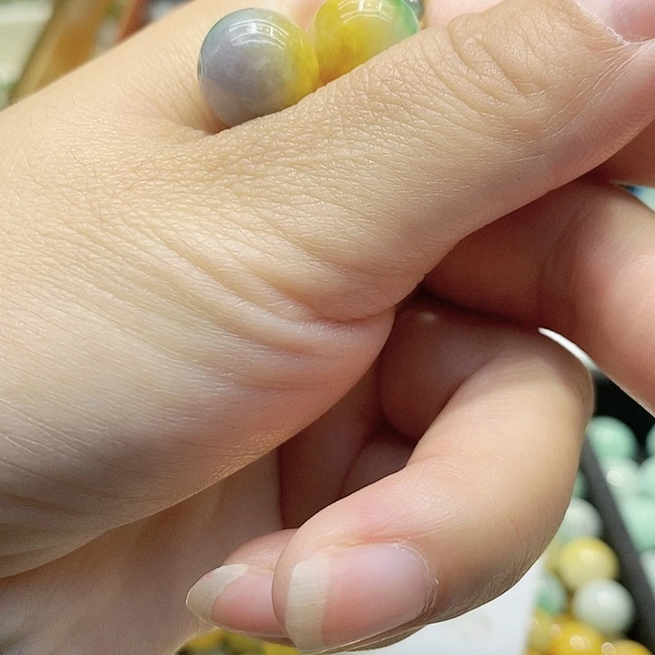 翡翠散珠清*1冰黄加绿卡13