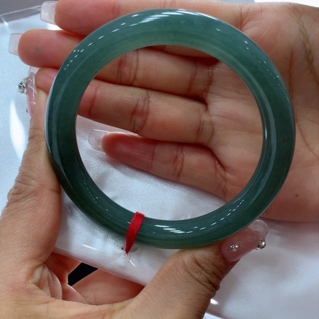 翡翠手镯未镶嵌买断