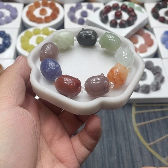 石英质玉（非洲翠）合金手串