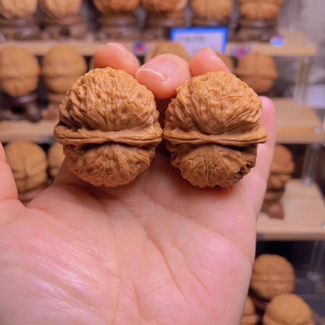 吊坠文玩核桃25w大虎头43尺