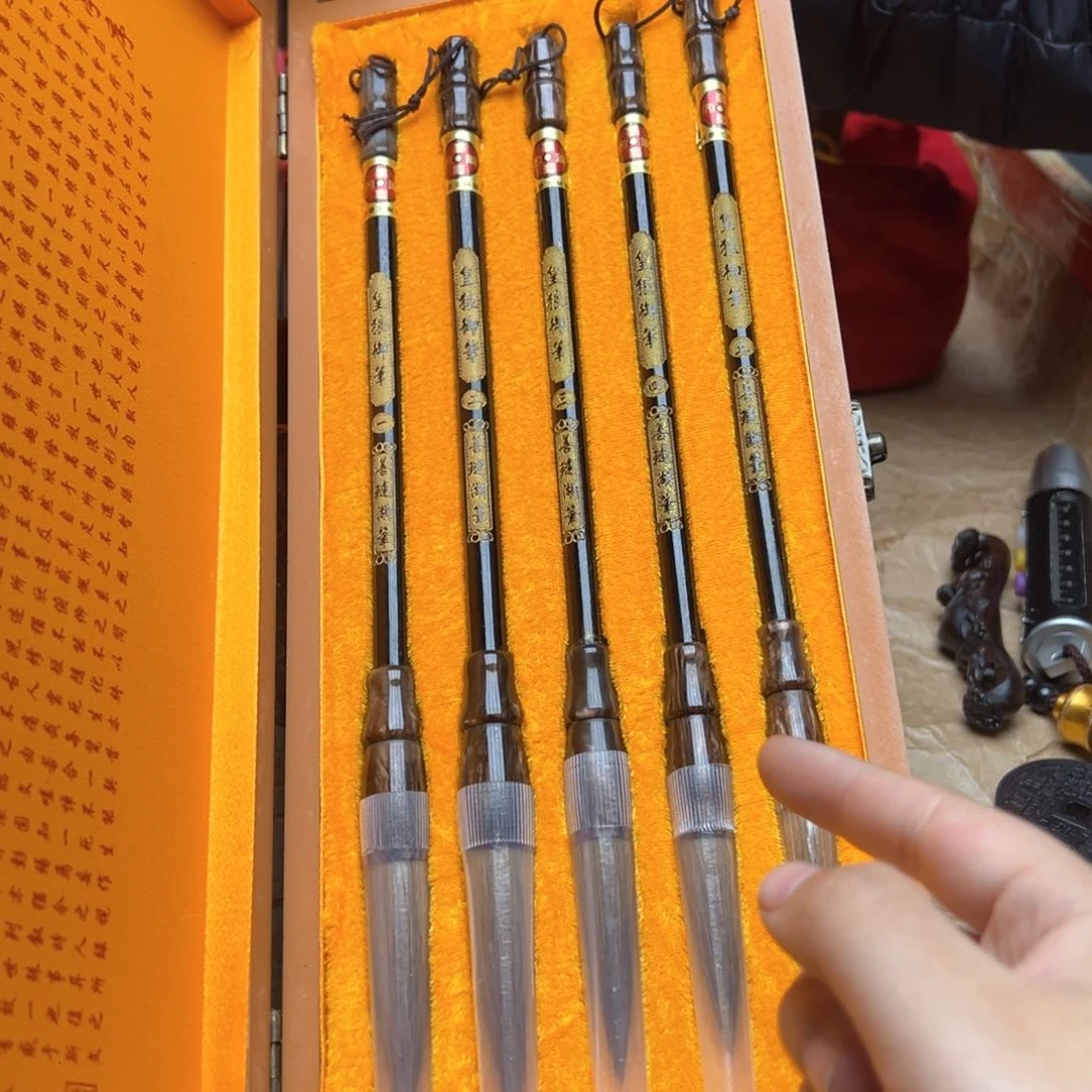 大叶紫檀（黑酸枝木类）