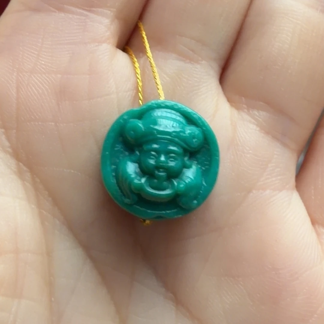 绿松石未镶嵌颈饰