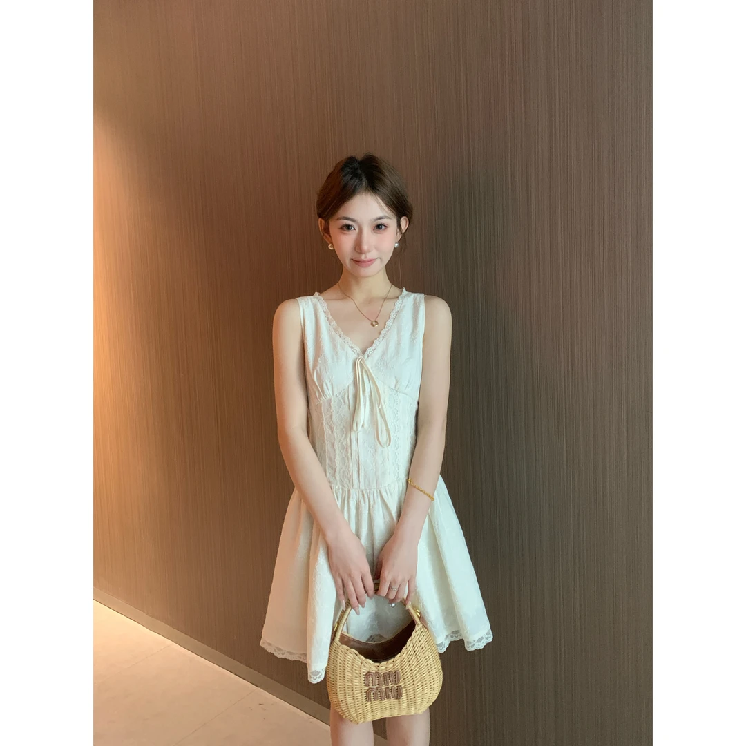 春款尝鲜【欧阳喜OYANXI】甜心公主&设计感蕾丝连衣裙258L0199