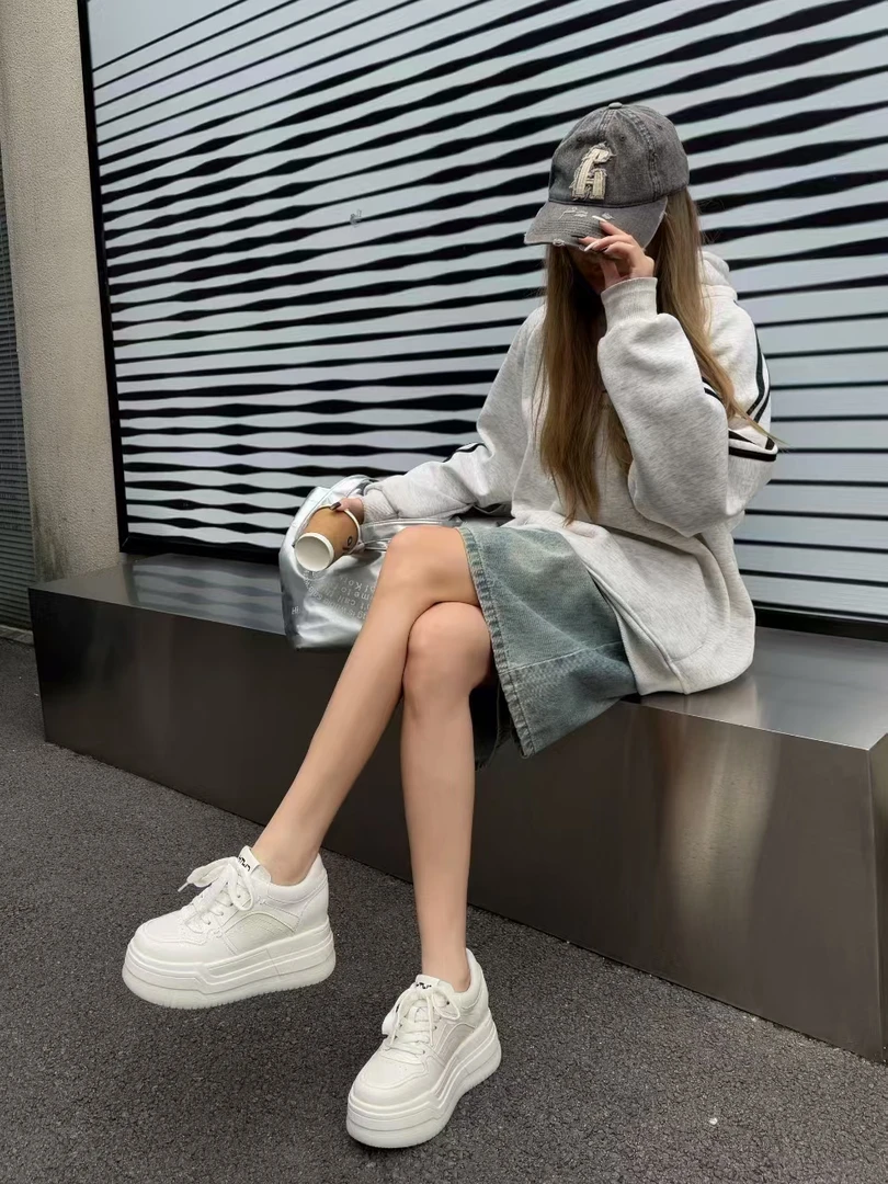 2025春季新款韩版百搭休闲板鞋女厚底增高小白鞋运动鞋