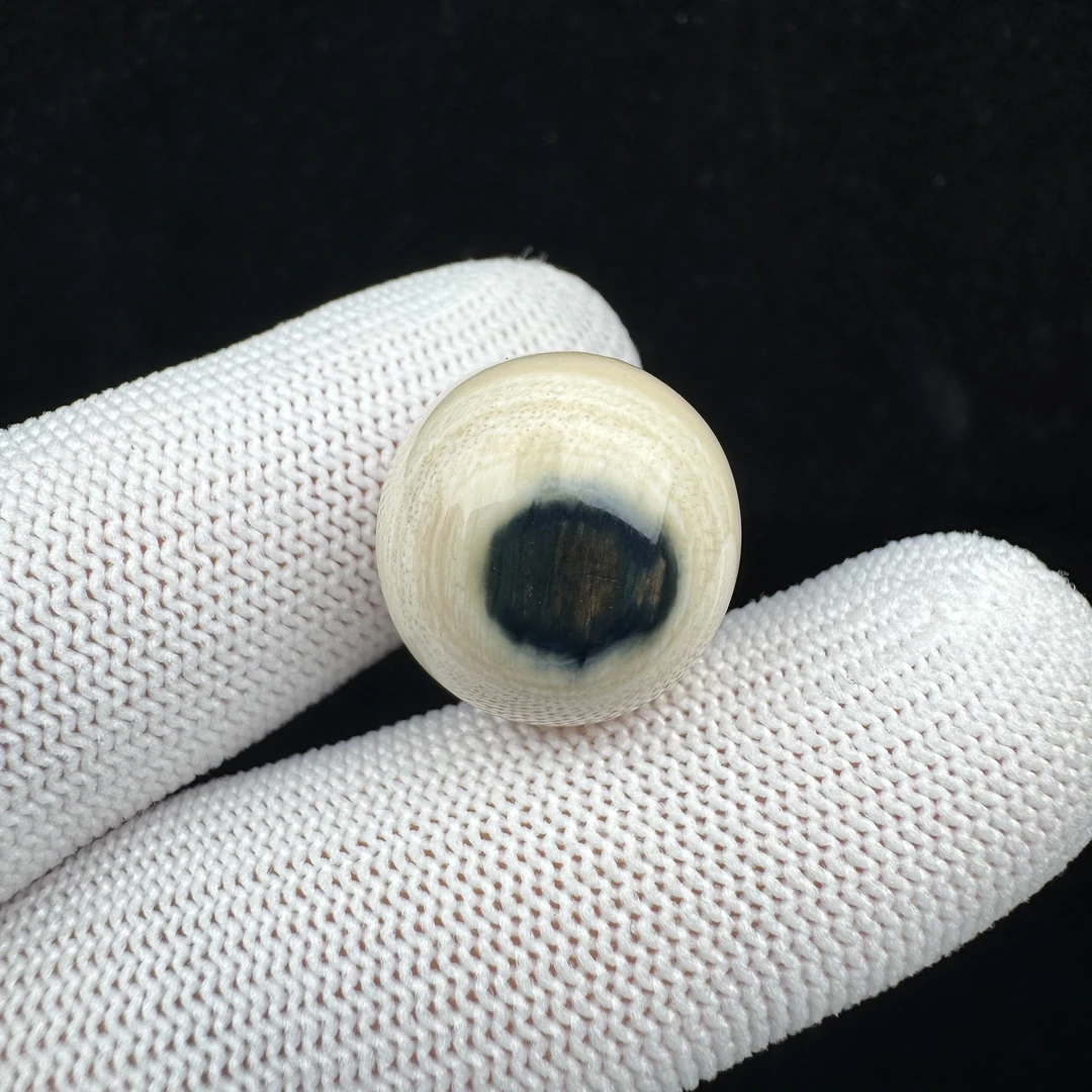 K4886天然猛犸 精品蓝眼睛 单珠18mm一物一图 假一罚十