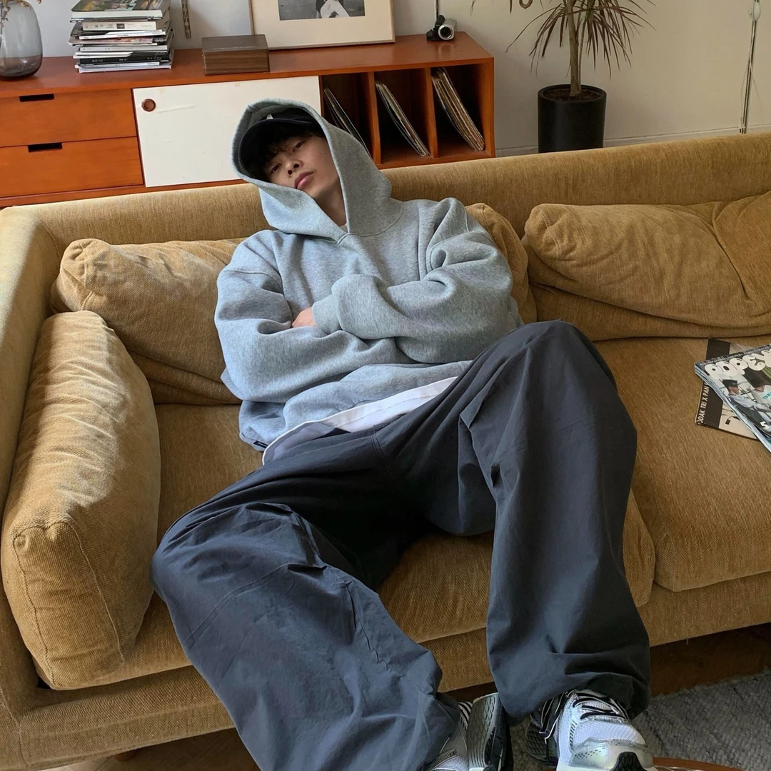 美式重磅加绒加厚连帽卫衣纯色高级感宽松男生高街黑色款耐磨常规