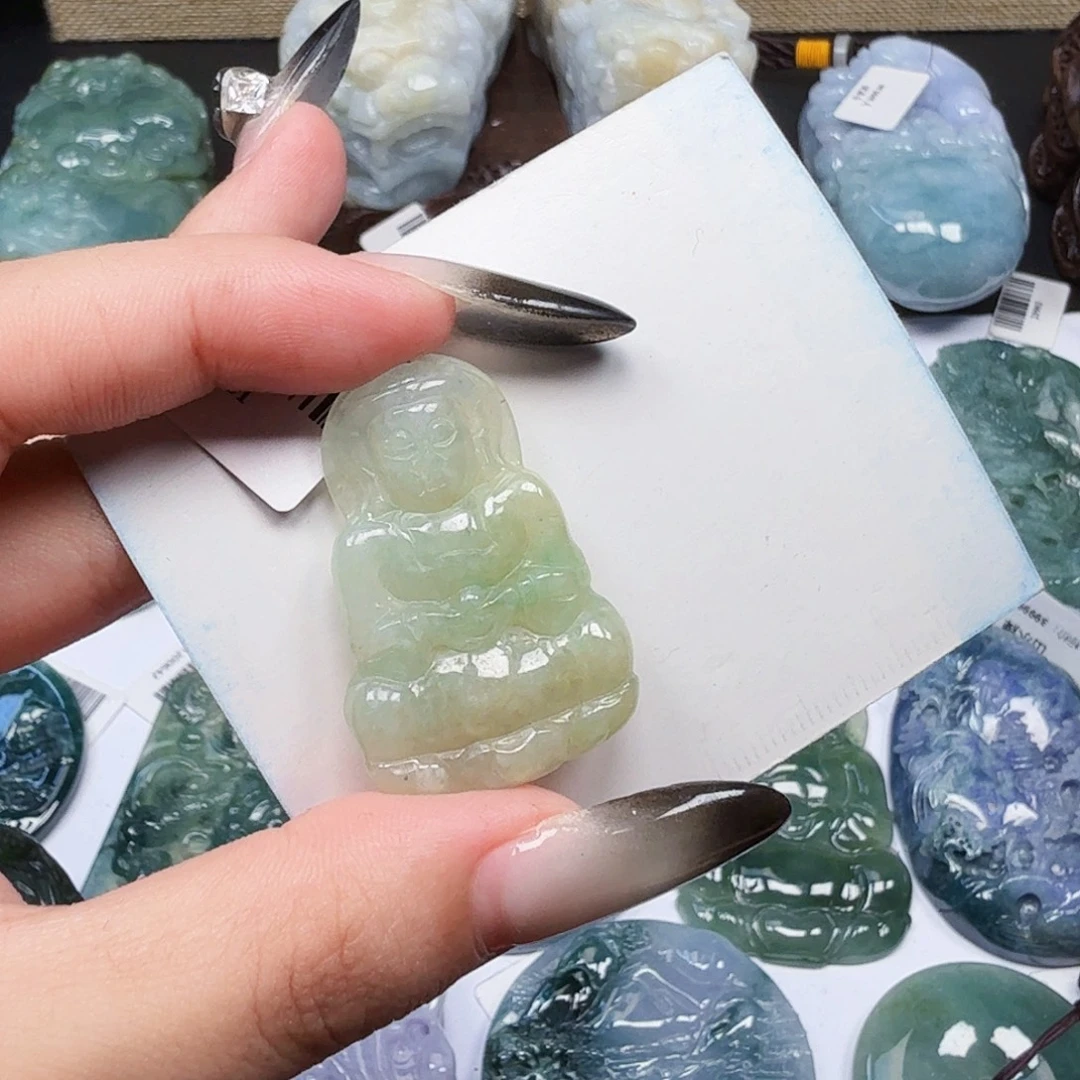 翡翠未镶嵌挂件翡翠