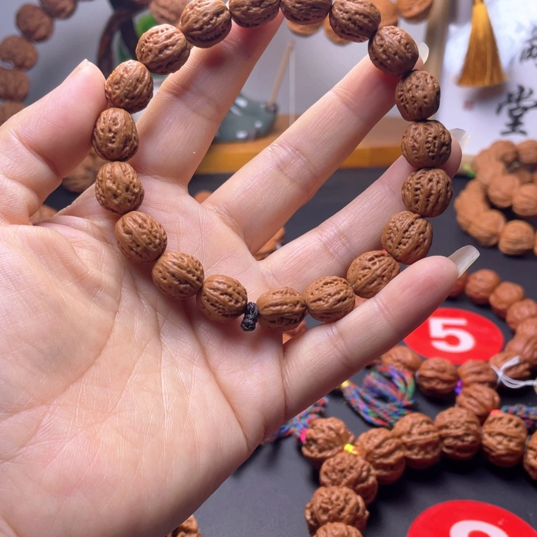 文玩核桃吊坠蚂蚁纹手串