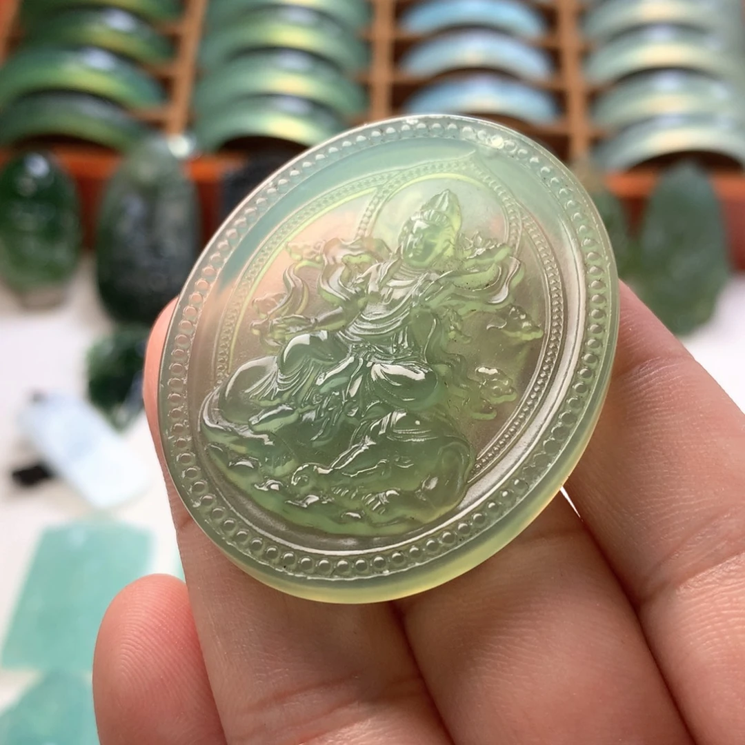 蛇纹石玉未镶嵌普贤菩萨吊坠