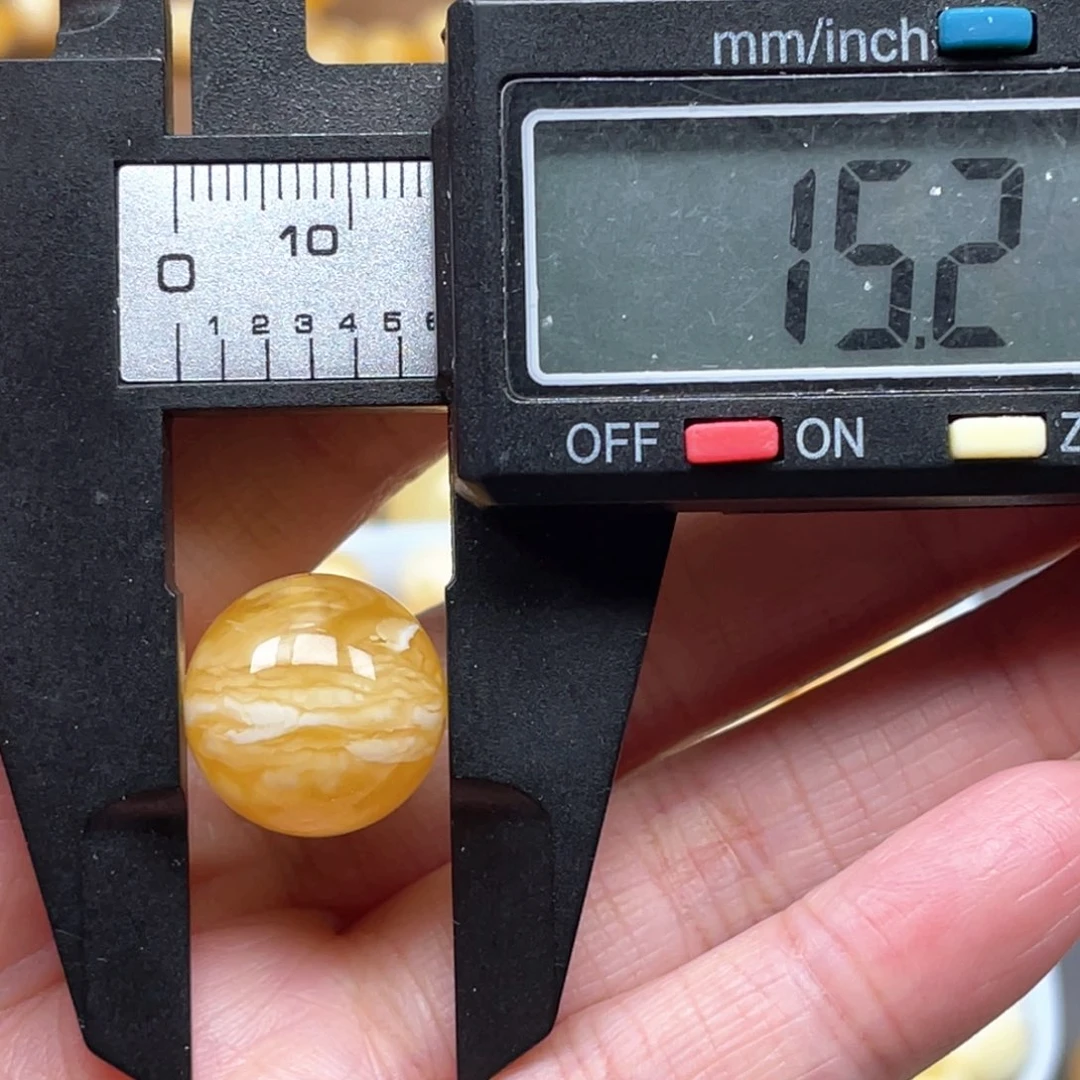 忒***亚琥珀未镶嵌裸石天然