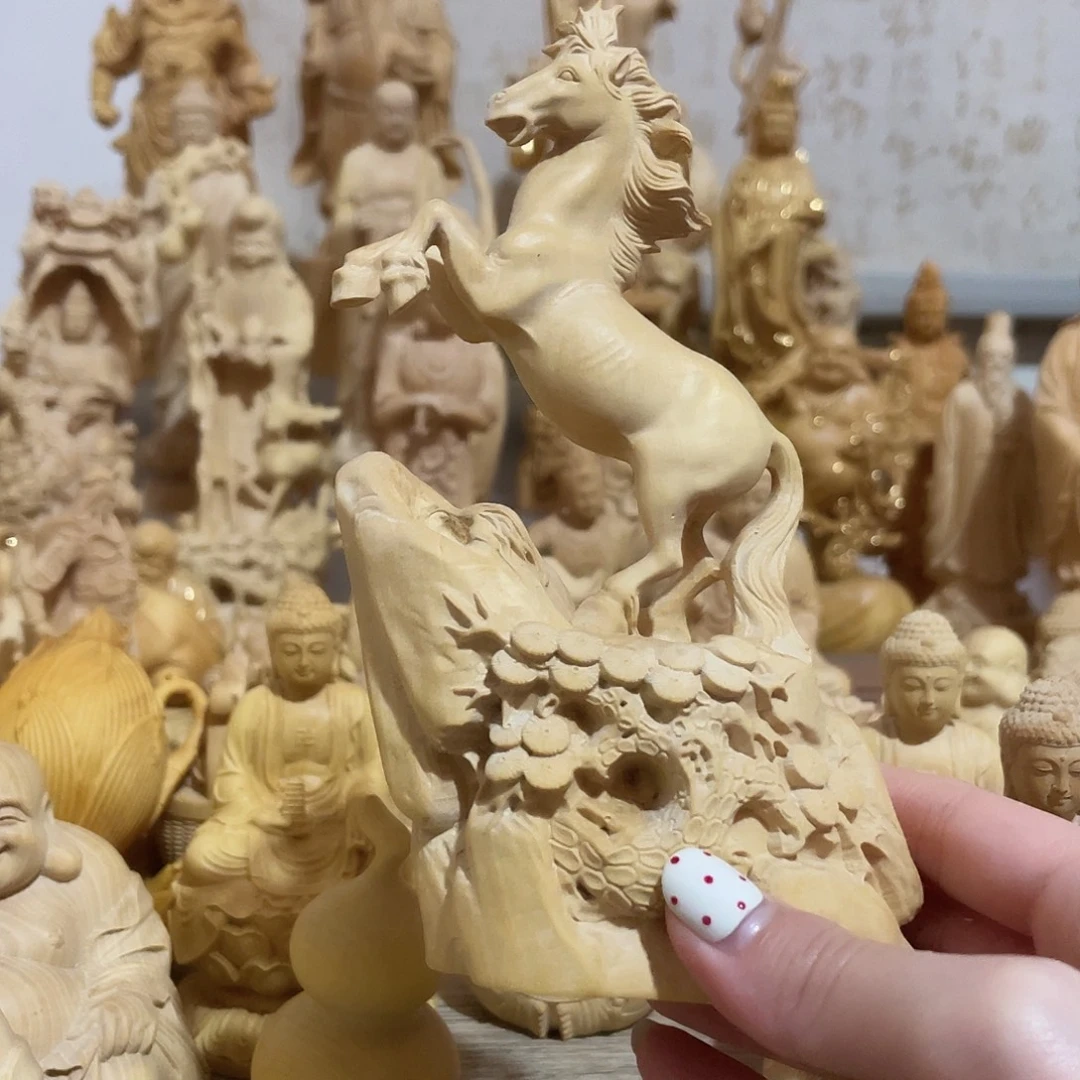 黄杨木小叶黄杨木马摆件黑