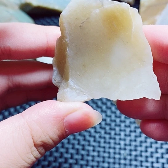 和田玉（糖玉）未镶嵌珠宝半成品