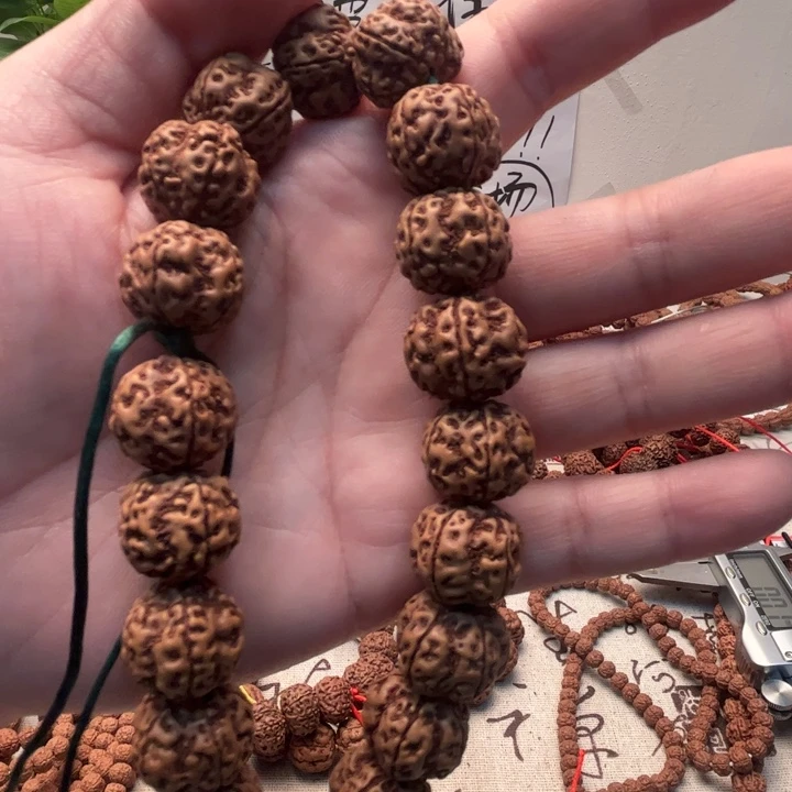 M***B金刚菩提吊坠花王