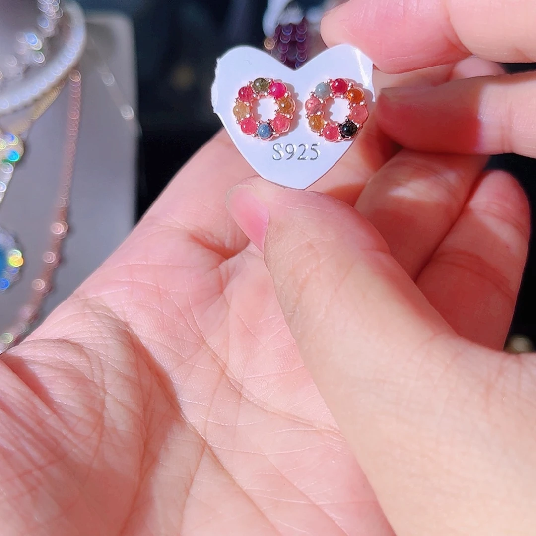 红宝石戒指未镶嵌