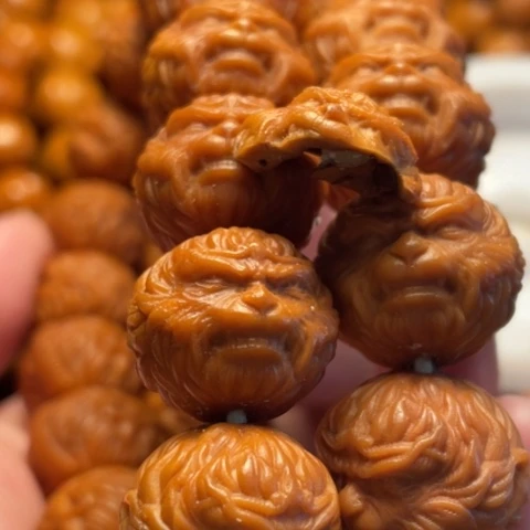 手串猴头核桃霜**露舞台