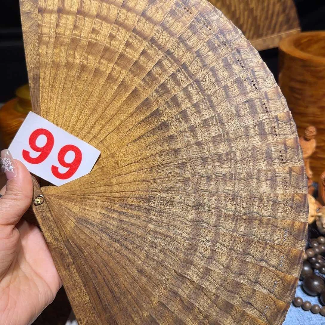 金丝楠赵*宸金丝楠手把件