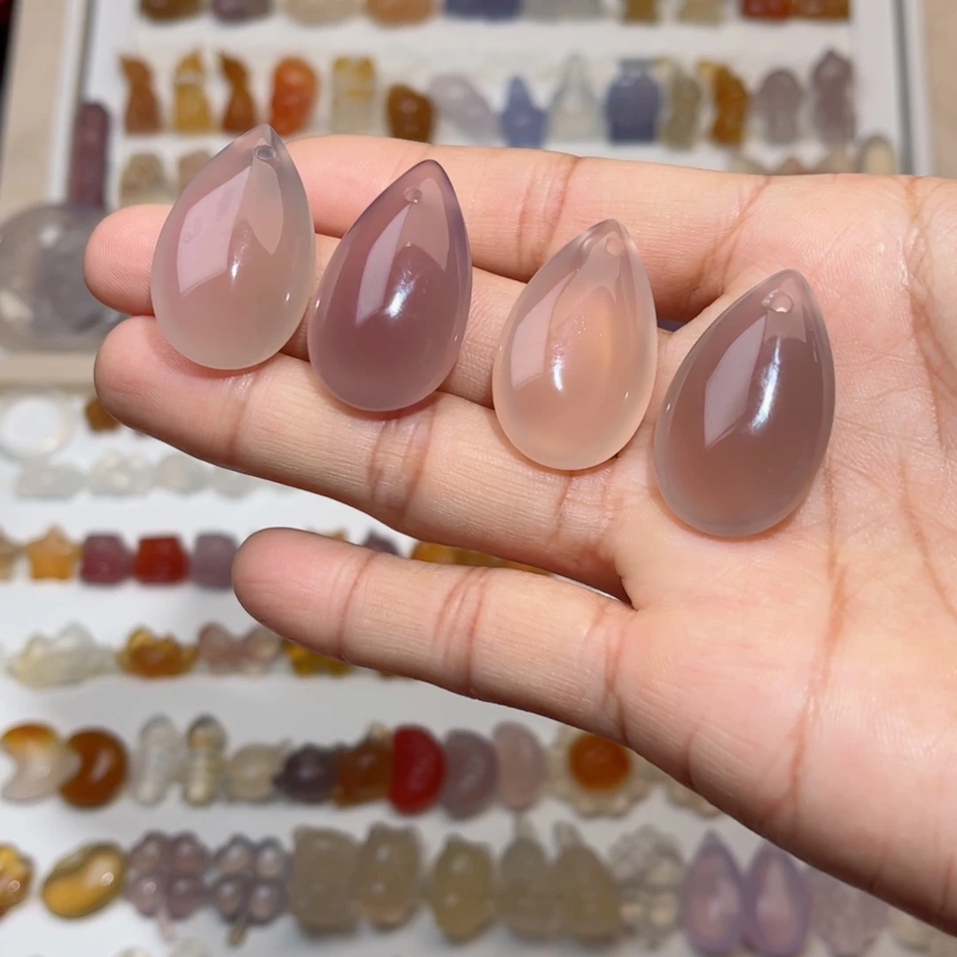 未镶嵌颈饰玛瑙/玉髓