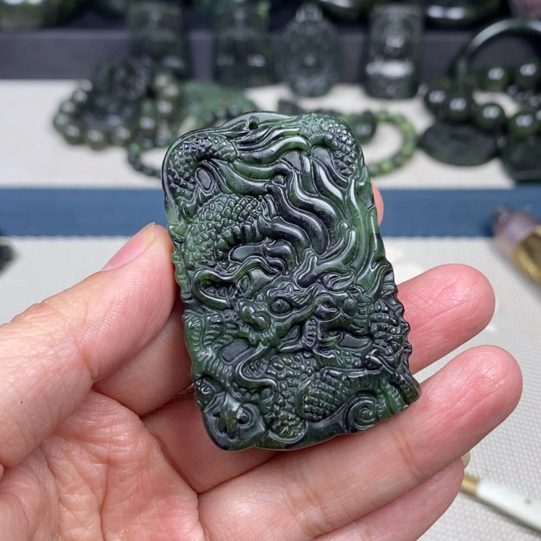 蛇纹石玉未镶嵌颈饰药王石高冰龙牌