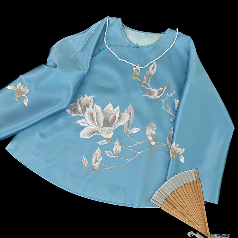 【京绣】新中式国风女装 非遗手工刺绣 圆领偏襟设计玉兰小鸟上衣