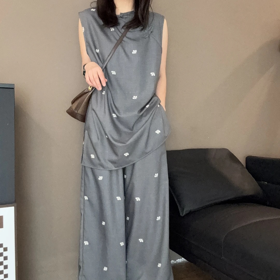 夏季新款新中式复古碎花盘扣无袖背心上衣九分直筒裤两件套-25208