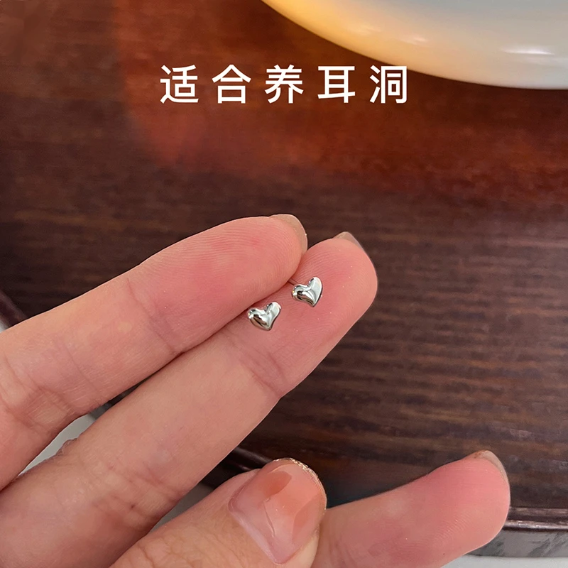 足银耳饰 纯银耳钉小巧爱心耳环养耳洞心形防过敏耳饰ins甜美免摘
